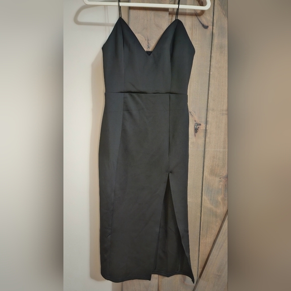 SHOWPO Big Ideas Midi Dress In Black. Size 4 NWT - Picture 12 of 15